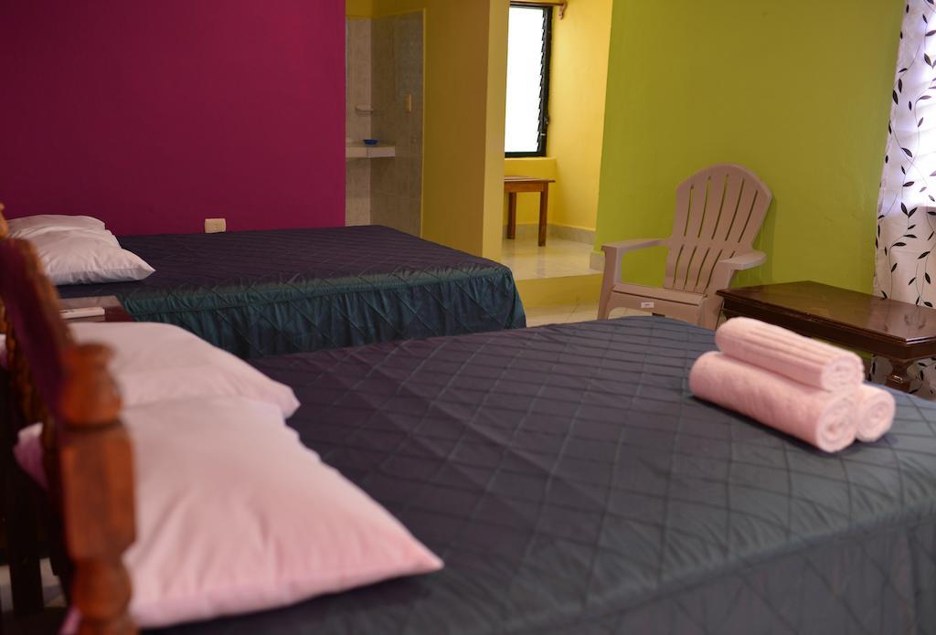 D'Margo Hotel Playa del Carmen Room photo